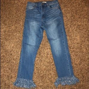 Fringe bottom jeans